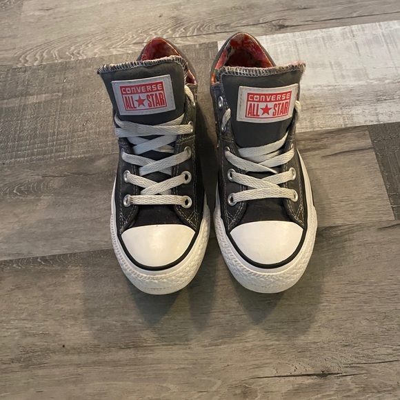 Grey Converse Allstar with Floral inlay-6.5 - Picture 1 of 2